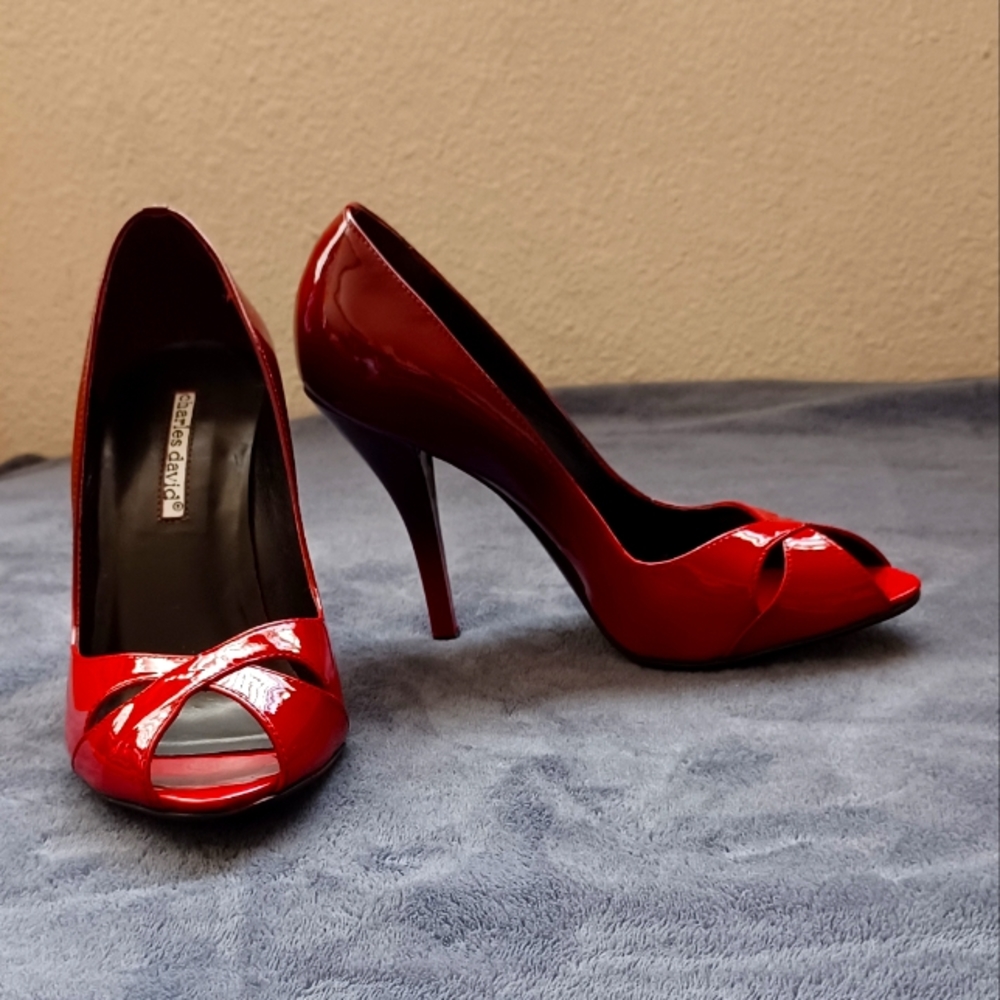 Charles David Red Gradient patent leather